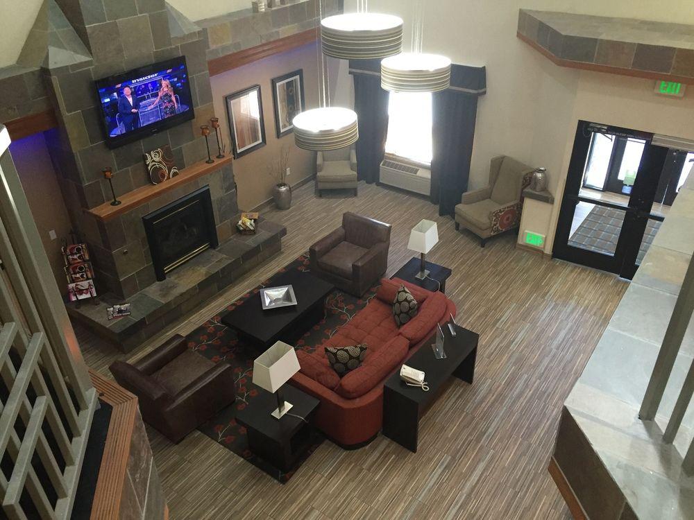 Best Western Plus Gateway Inn&Suites - Aurora Extérieur photo