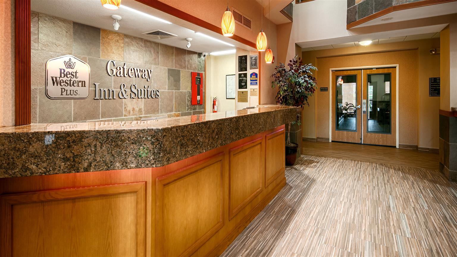Best Western Plus Gateway Inn&Suites - Aurora Extérieur photo
