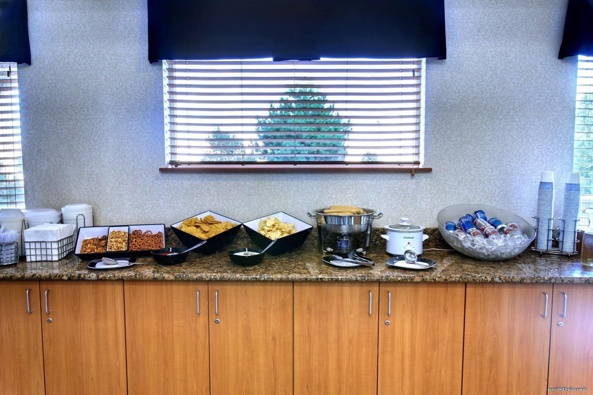 Best Western Plus Gateway Inn&Suites - Aurora Extérieur photo